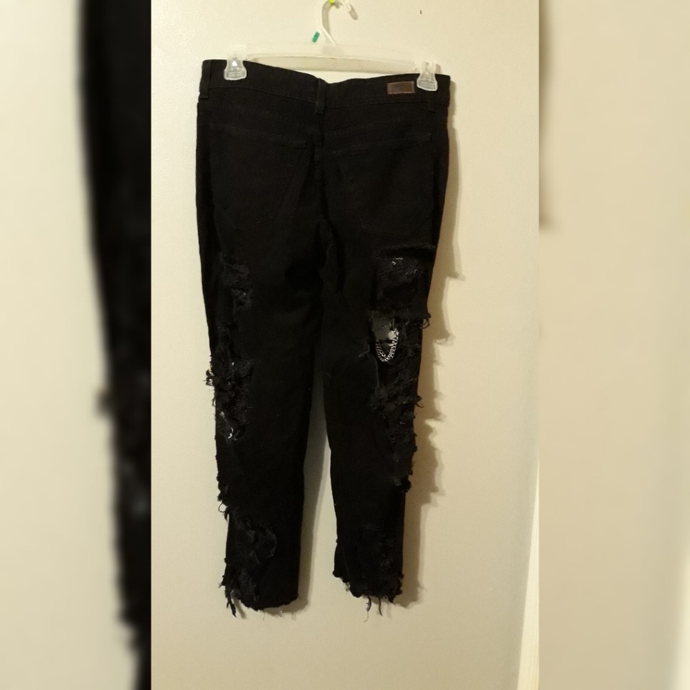 Customized Jeans - Picture 2 of 2